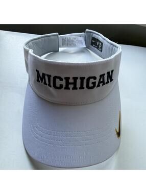 Nike Michigan Wolverines Dri-FIT Ace Visor White Golf Hat M/L NWT